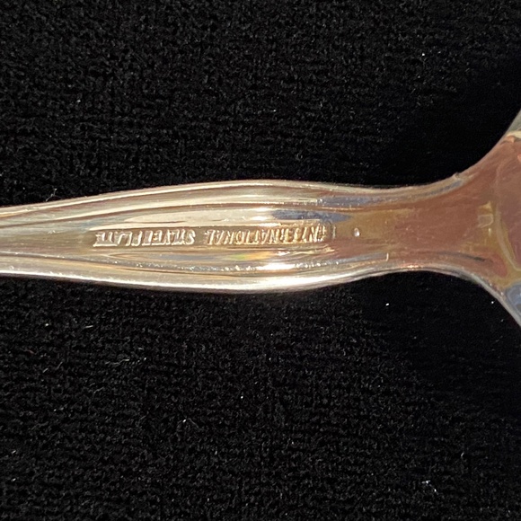 Vintage International Silverplate 3-Piece Serving Set Ornate Scoop Fork Server B - Picture 4 of 7